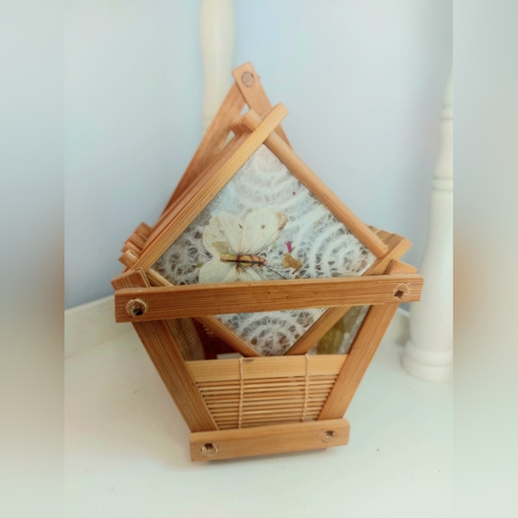 Other - 🦋 Vintage butterfly bamboo coaster set